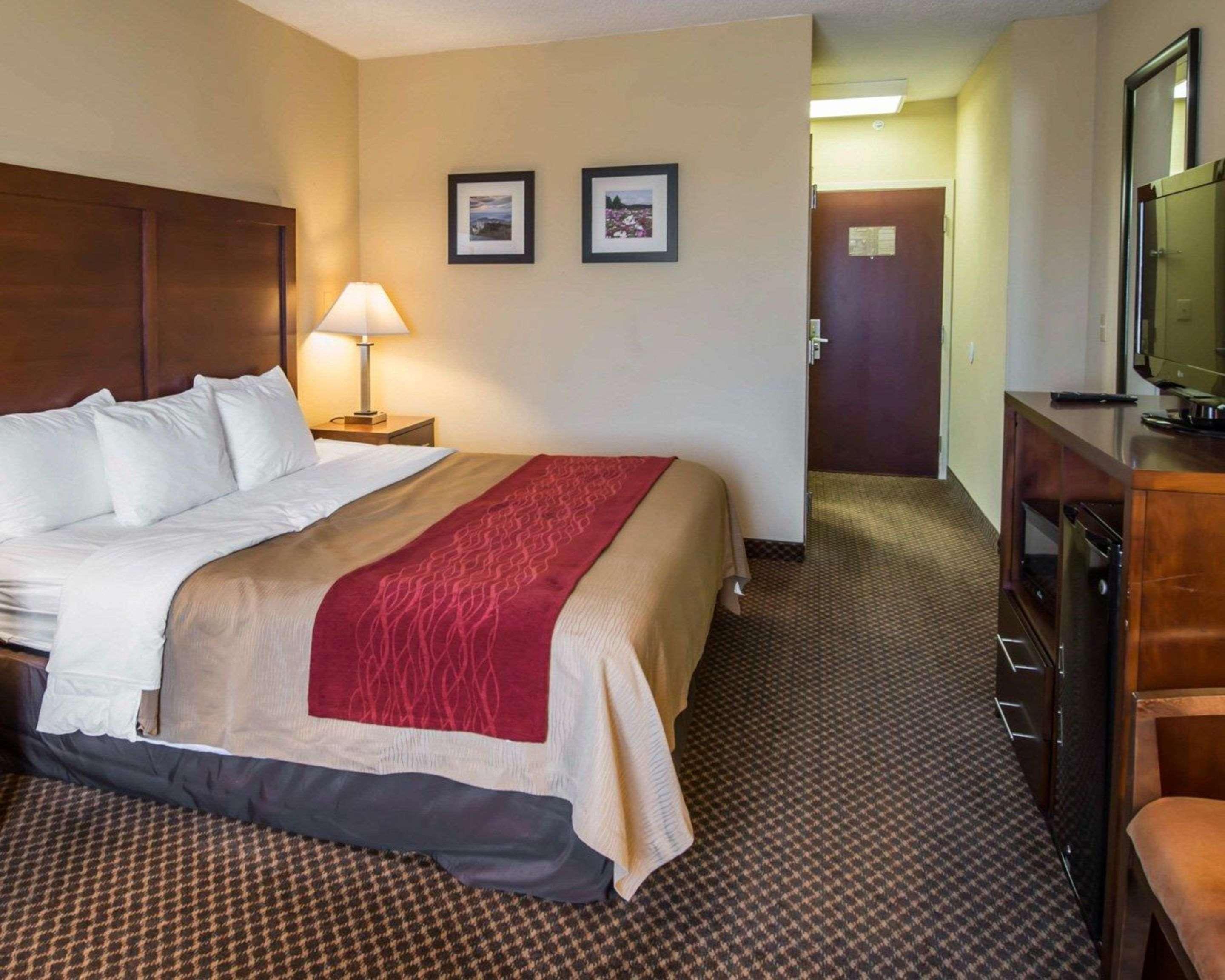 Comfort Inn & Suites Morganton Buitenkant foto