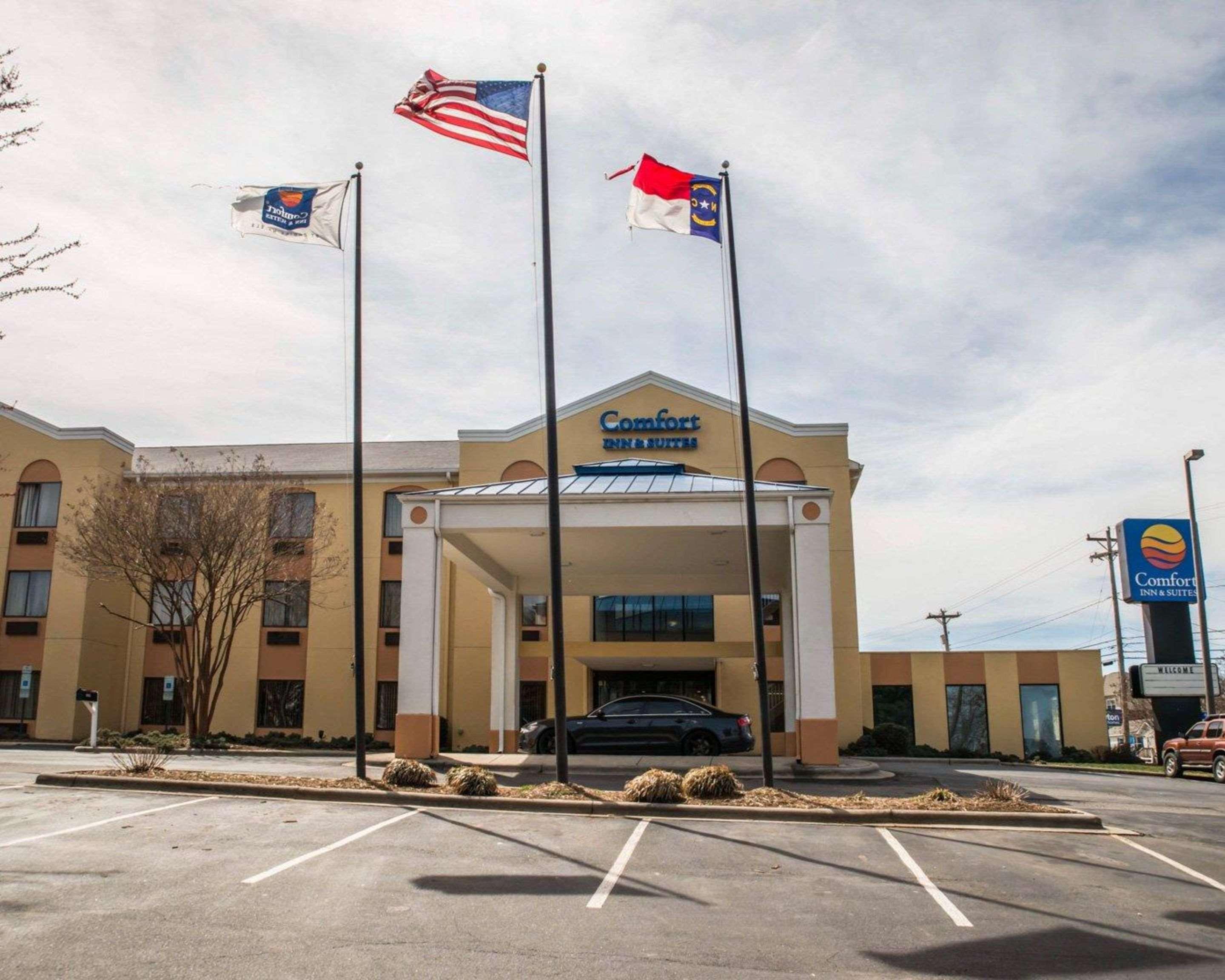 Comfort Inn & Suites Morganton Buitenkant foto