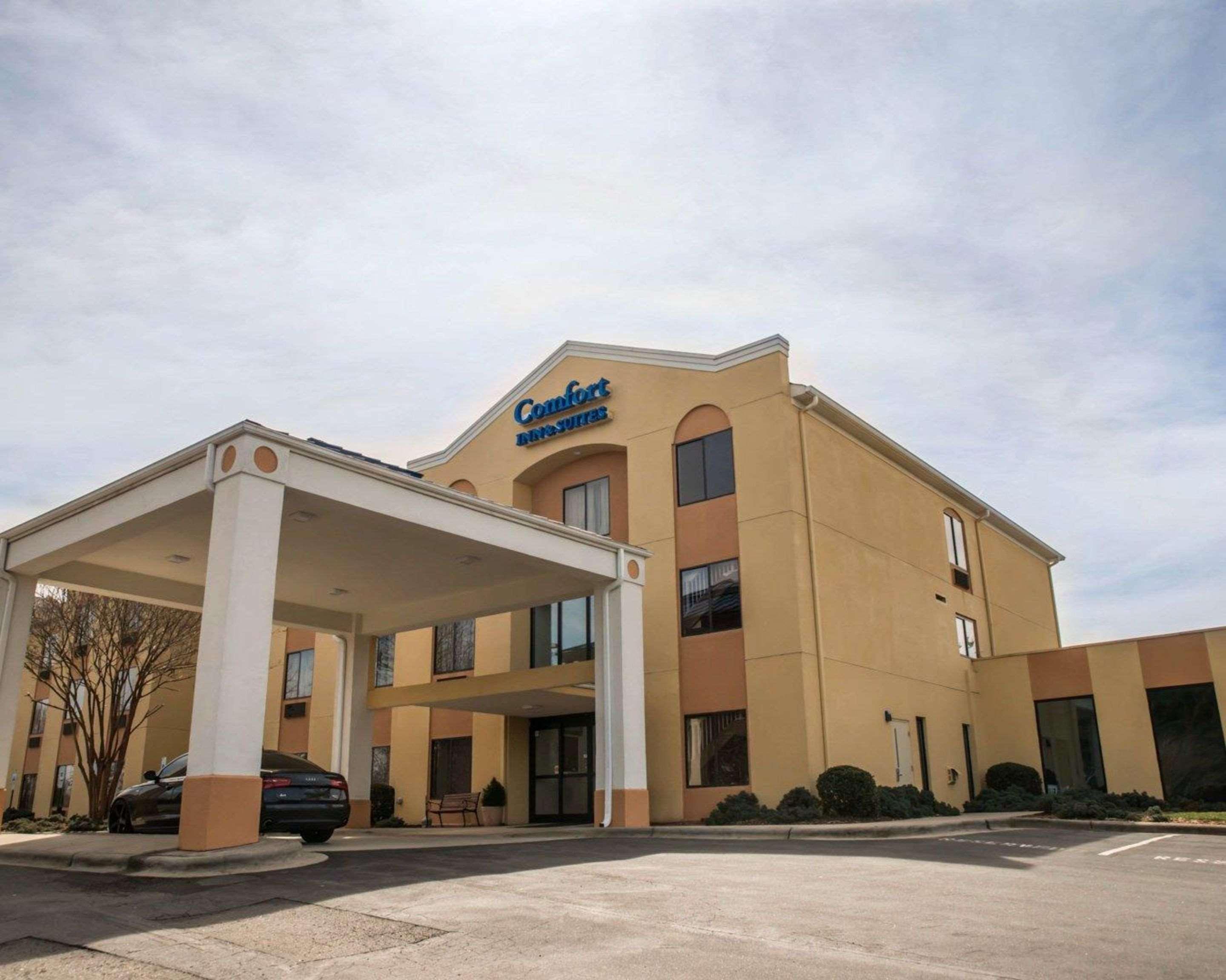 Comfort Inn & Suites Morganton Buitenkant foto