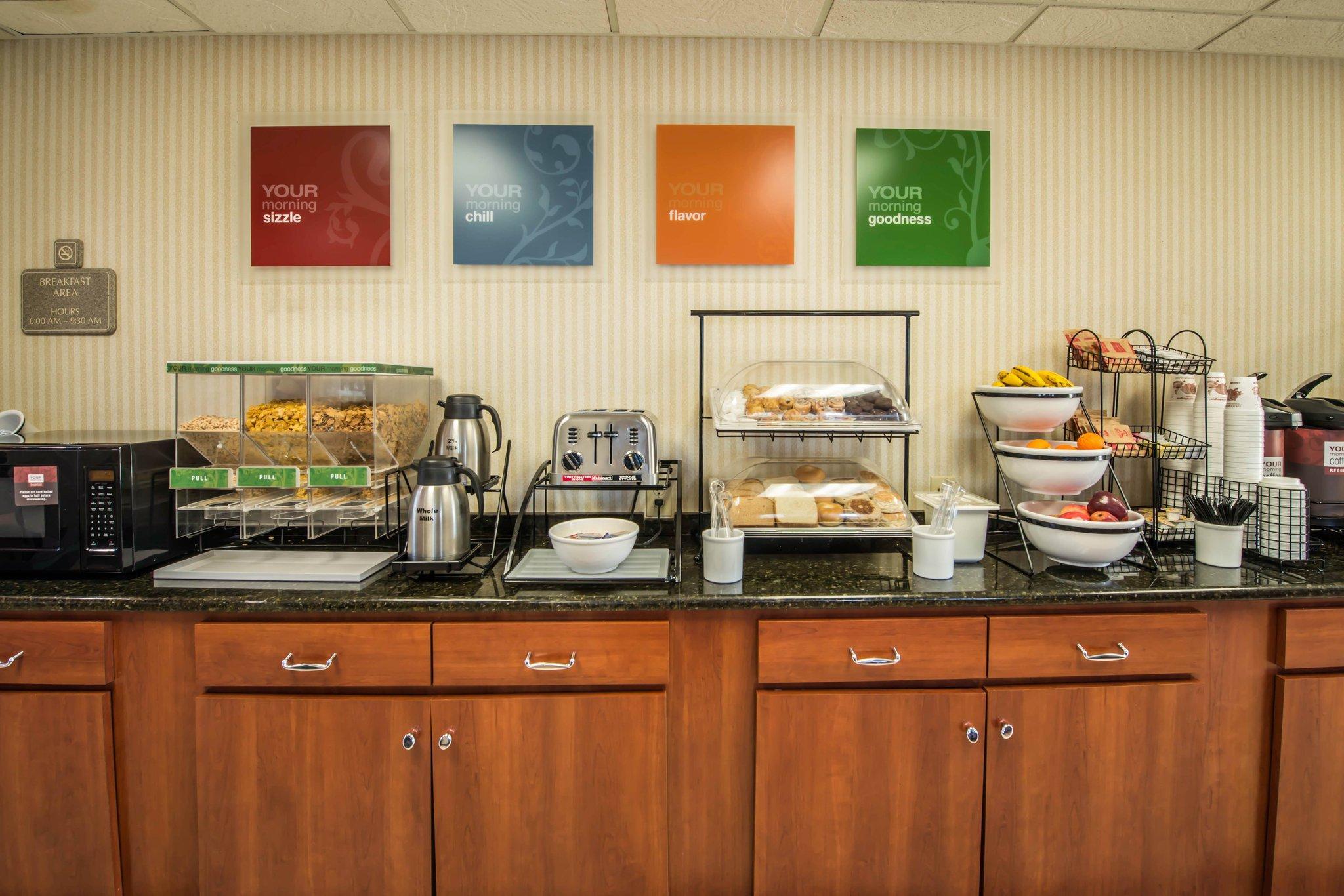 Comfort Inn & Suites Morganton Buitenkant foto