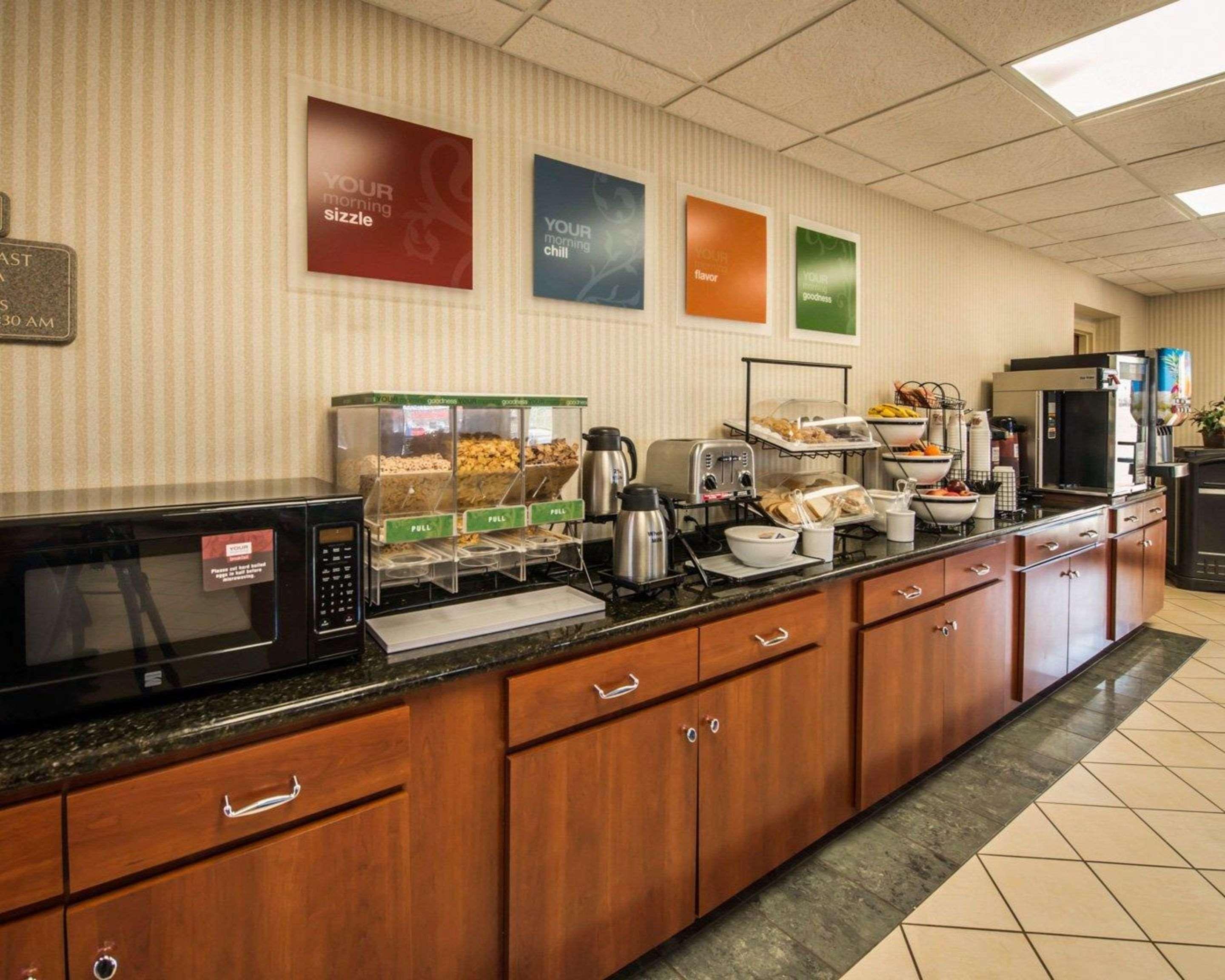 Comfort Inn & Suites Morganton Buitenkant foto